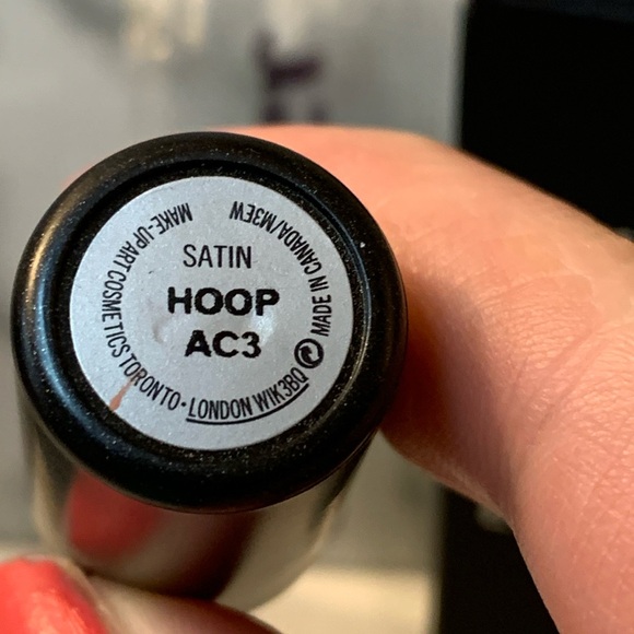 HOOP Satin Lipstick MAC - Picture 6 of 14